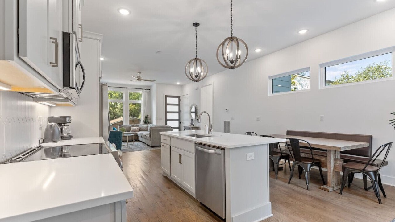 Photo of Kitchen in Talbot's Corner