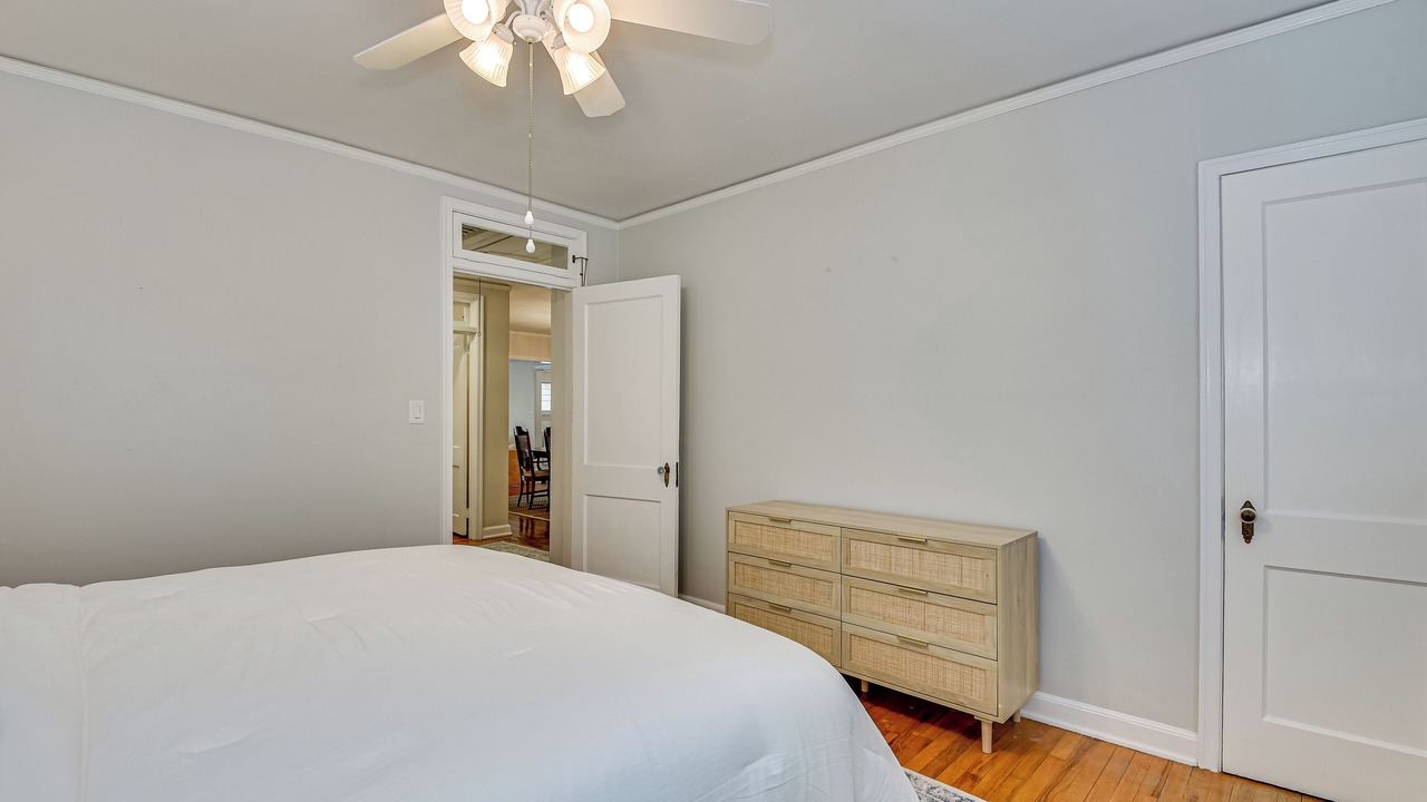 Photo of Bedroom in Summerville