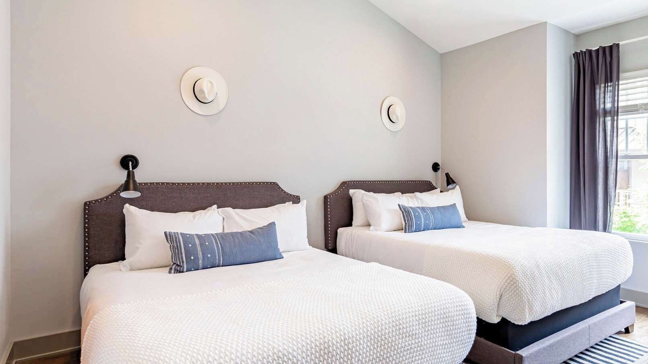 Photo of Bedroom in Historic Waverly