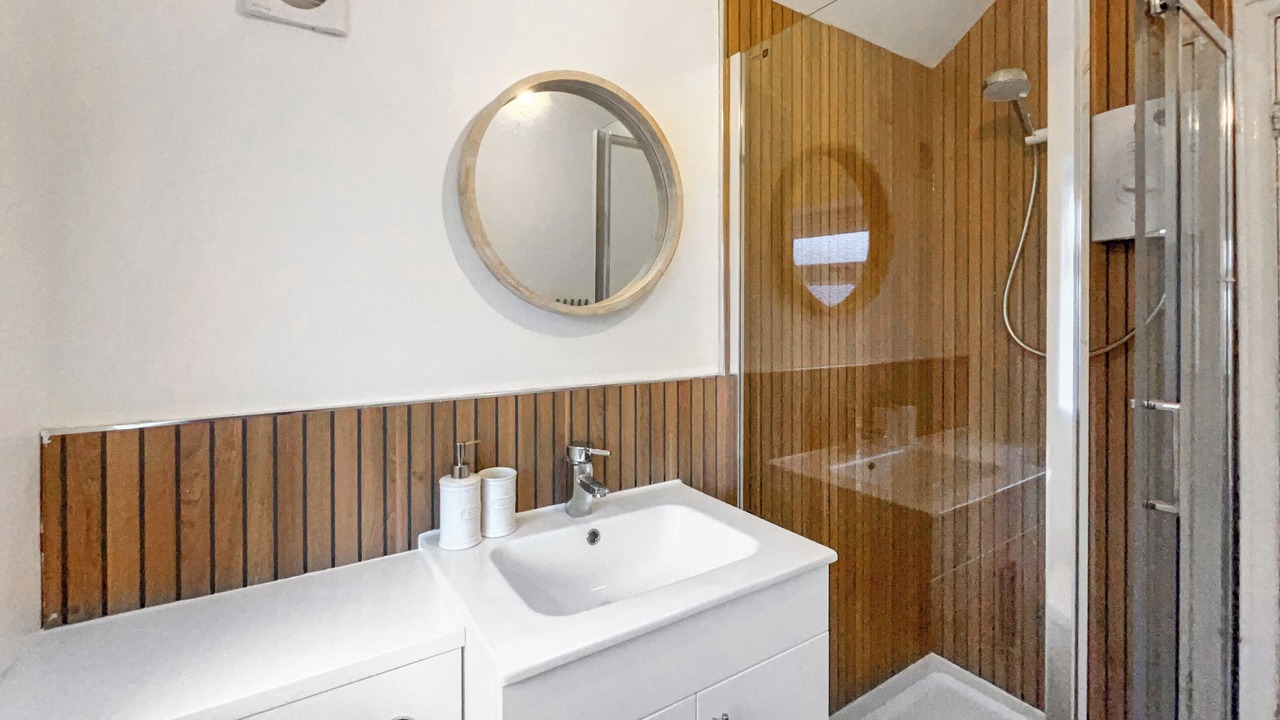 Photo of Bathroom in Runswick Bay