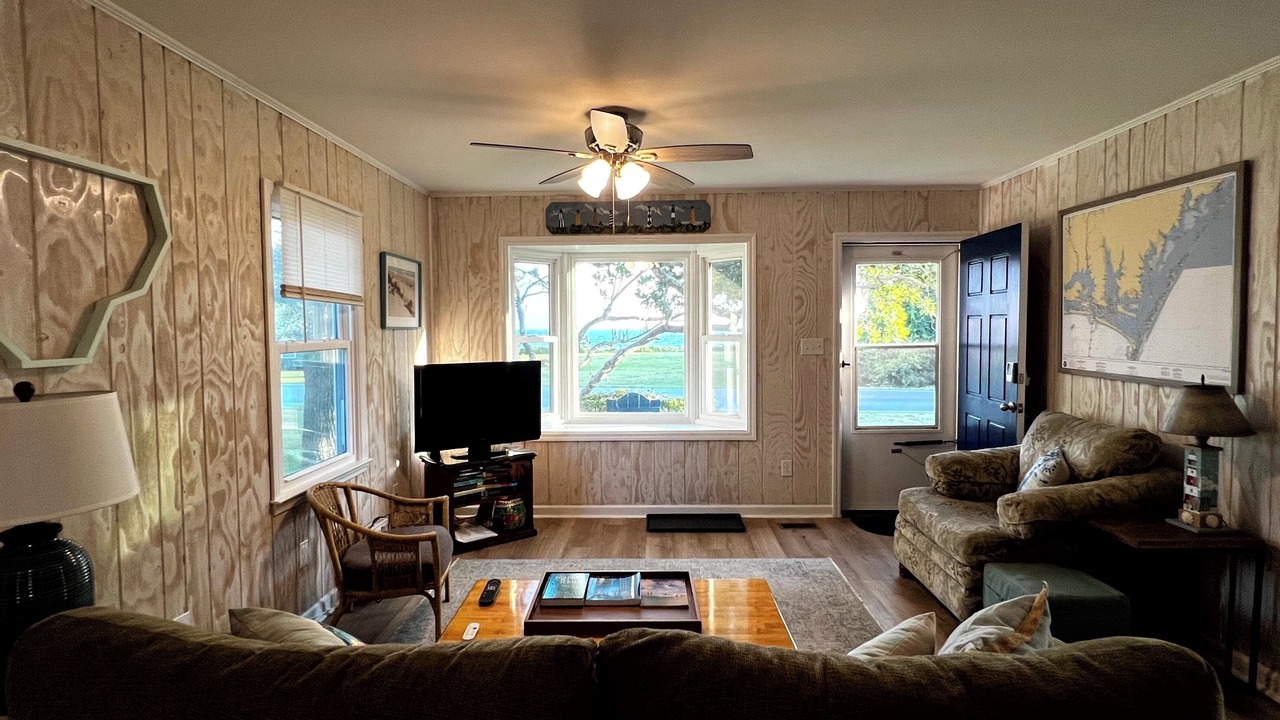 Photo of Livingroom in Harkers Island