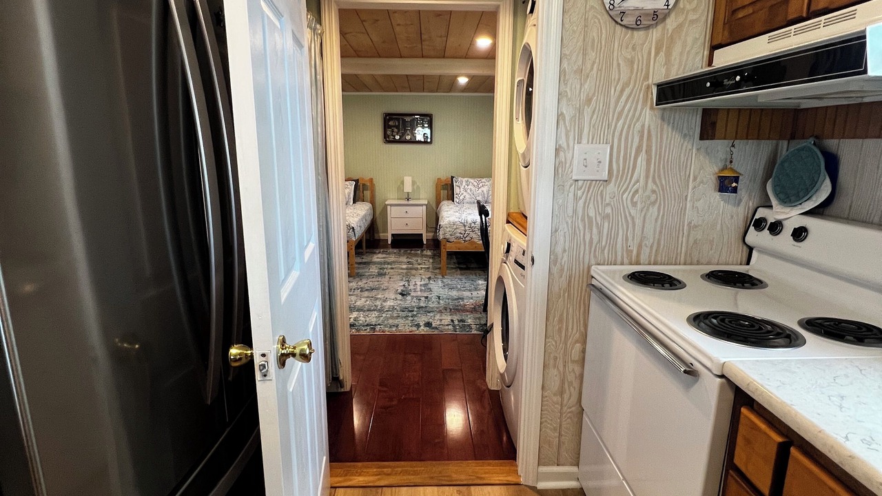 Photo of Bedroom in Harkers Island