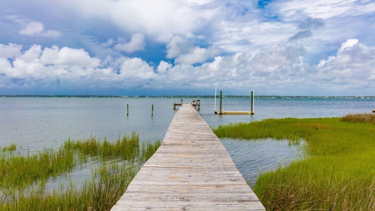 Photo of Others in Pine Knoll Shores