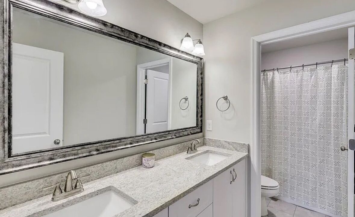 Photo of Bathroom in Grovetown