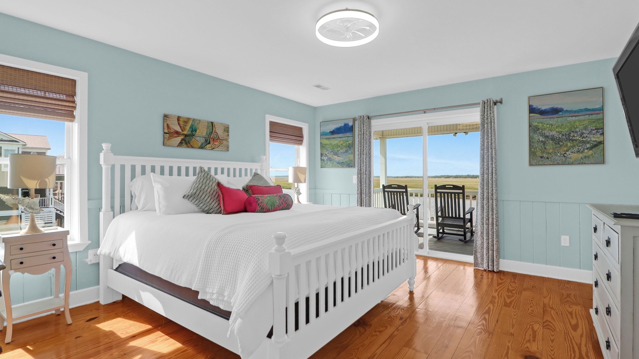 Photo of Bedroom in Ocean Ridge