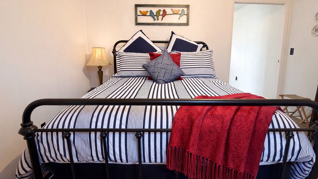 Photo of Bedroom in Monteagle
