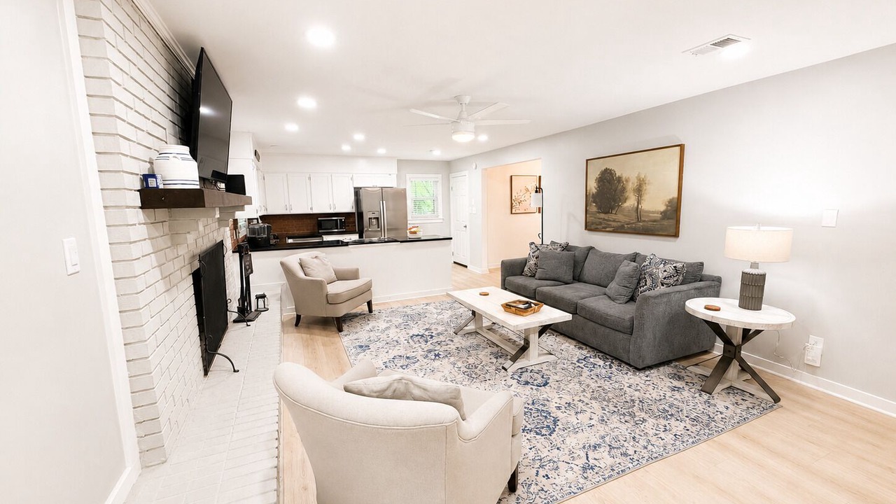 Photo of Livingroom in Prattville