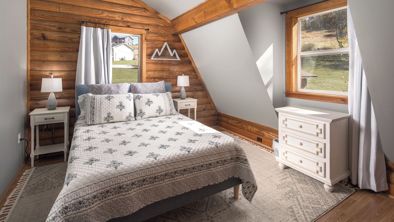 Photo of Bedroom in Banner Elk