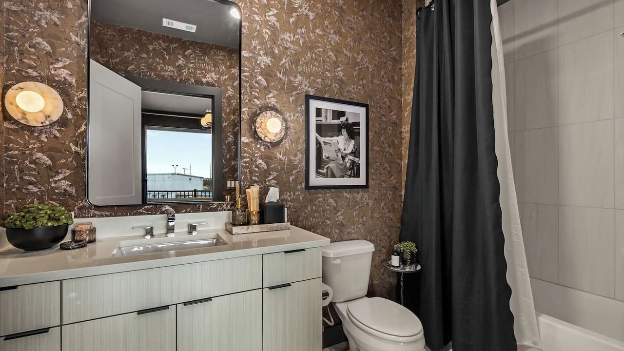 Photo of Bathroom in Talbot's Corner