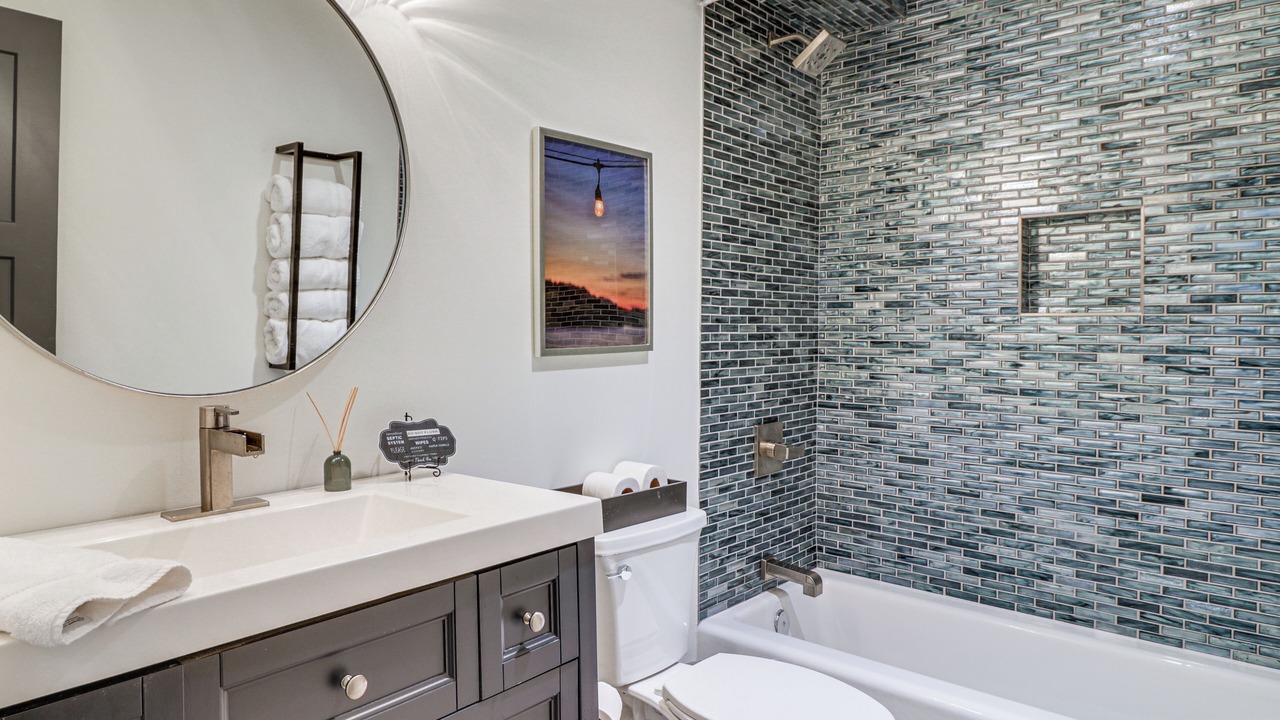 Photo of Bathroom in Cook Springs