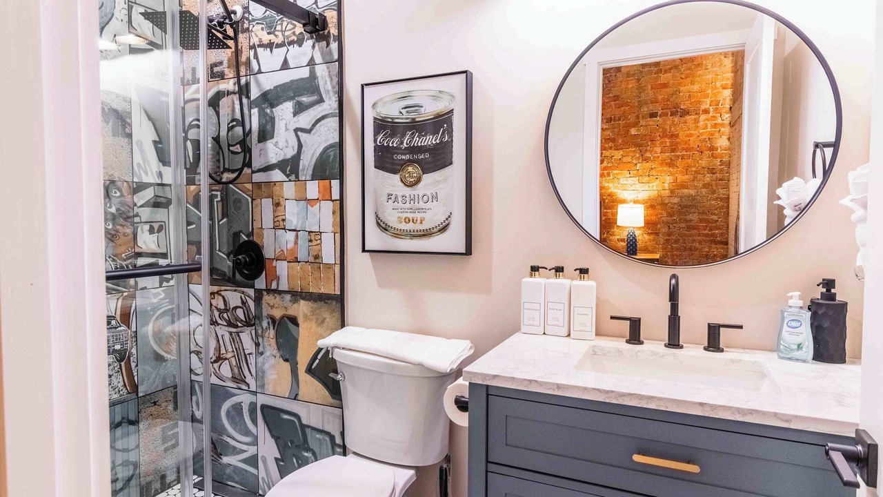 Photo of Bathroom in Old West Broad Neighborhood