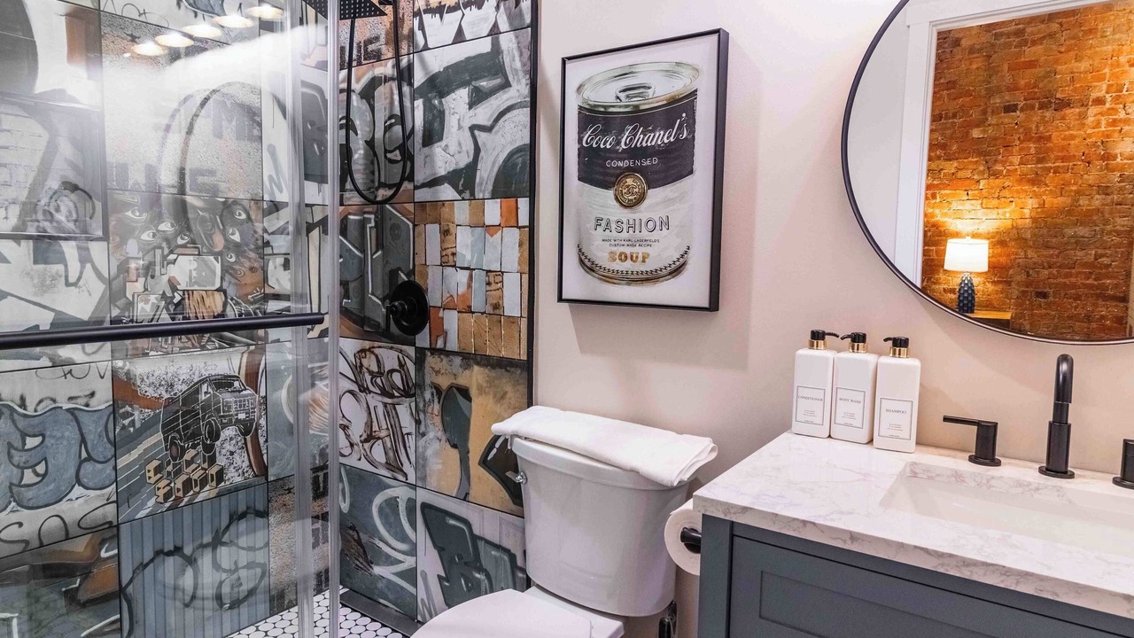 Photo of Bathroom in Old West Broad Neighborhood