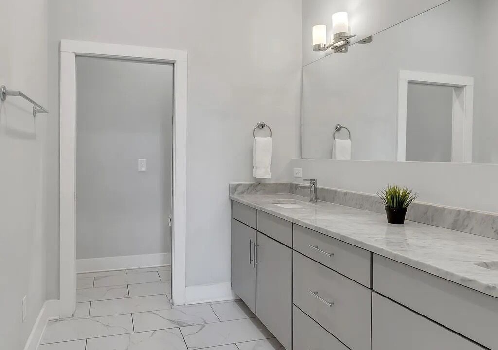Photo of Bathroom in East Hill