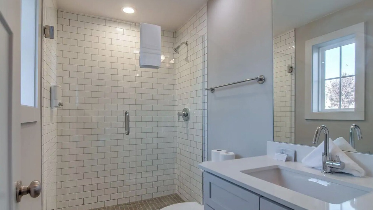 Photo of Bathroom in Historic Waverly