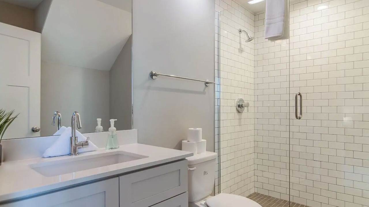 Photo of Bathroom in Historic Waverly