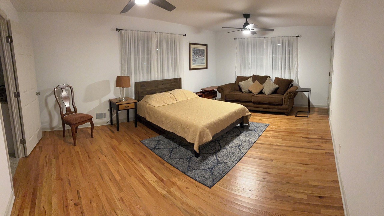 Photo of Bedroom in Aiken