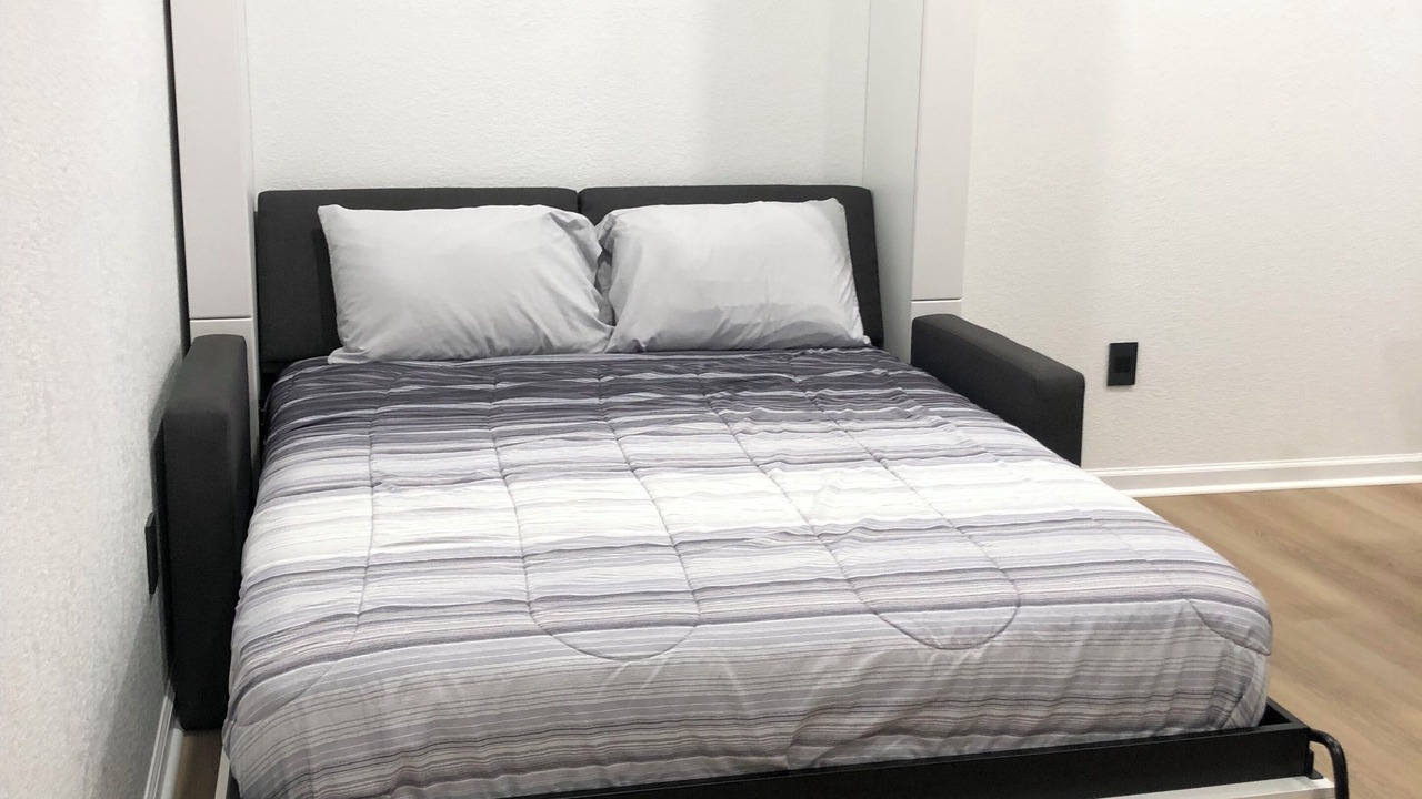 Photo of Bedroom in Norfolk - Virginia Beach