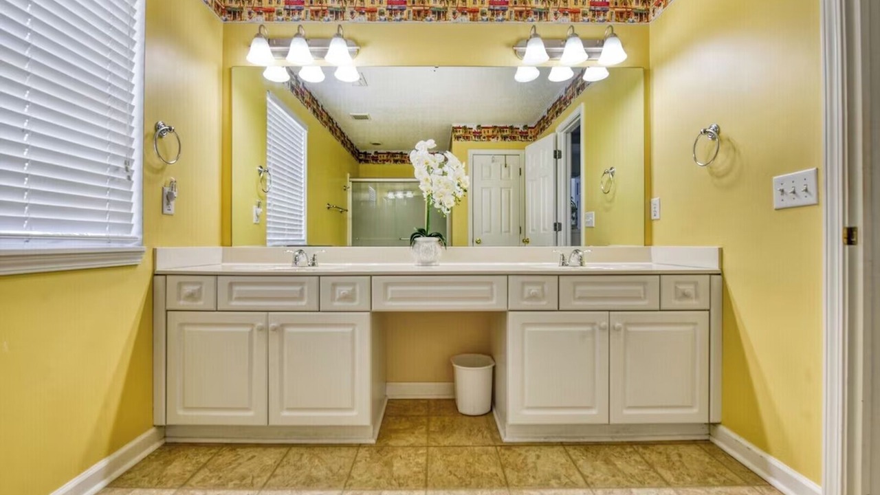 Photo of Bathroom in Surfside Beach