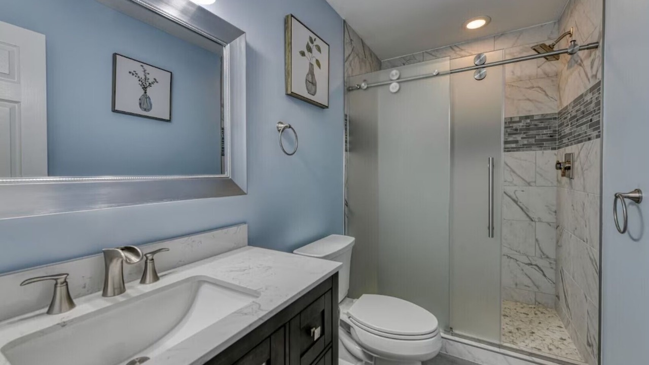 Photo of Bathroom in Surfside Beach