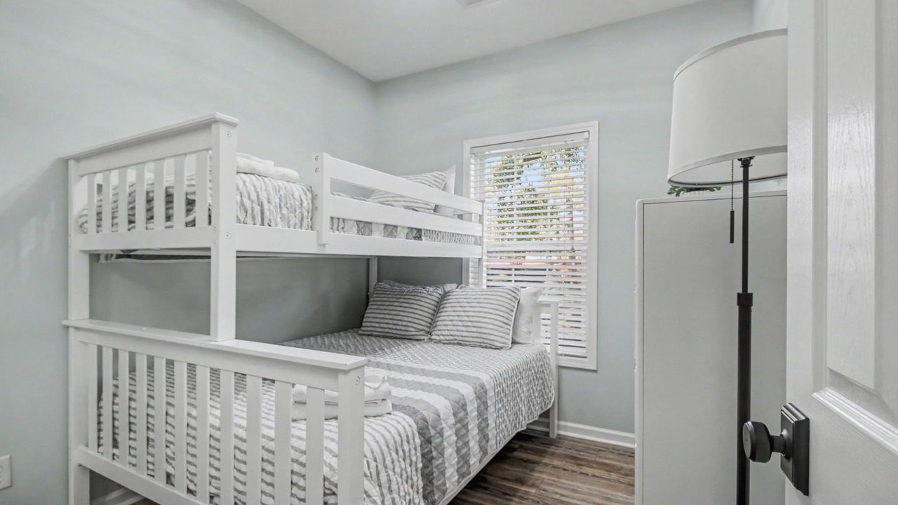 Photo of Bedroom in Surfside Beach