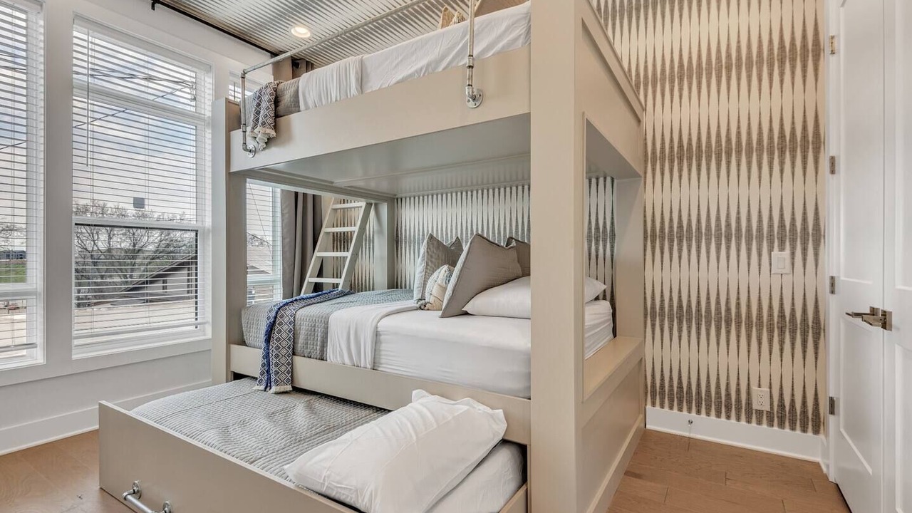 Photo of Bedroom in Corinne Place