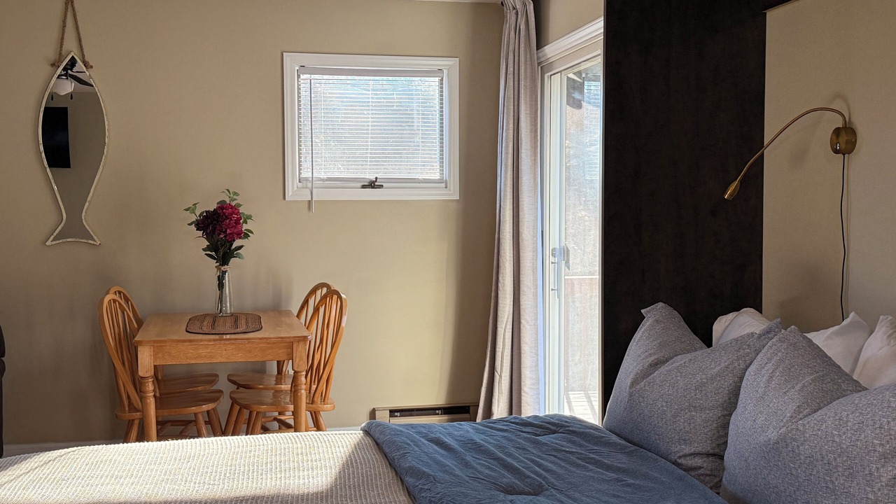 Photo of Bedroom in Laurel Springs