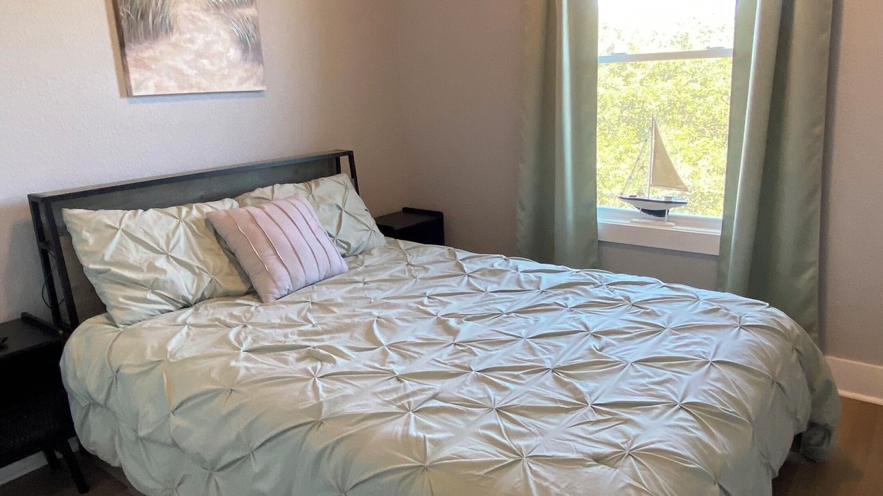 Photo of Bedroom in Carova Beach