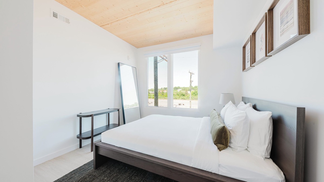 Photo of Bedroom in Optimist Park