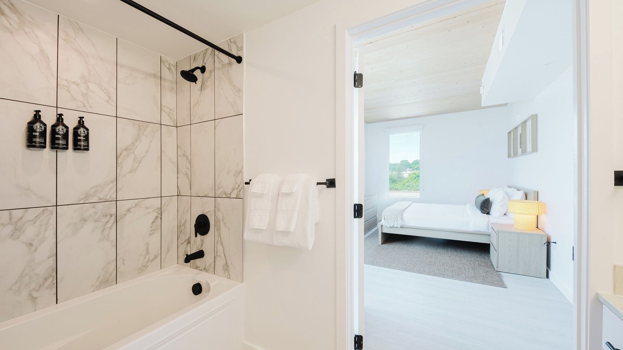 Photo of Bathroom in Optimist Park