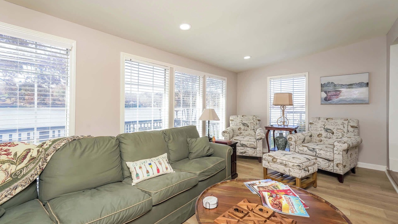 Photo of Livingroom in Southmont