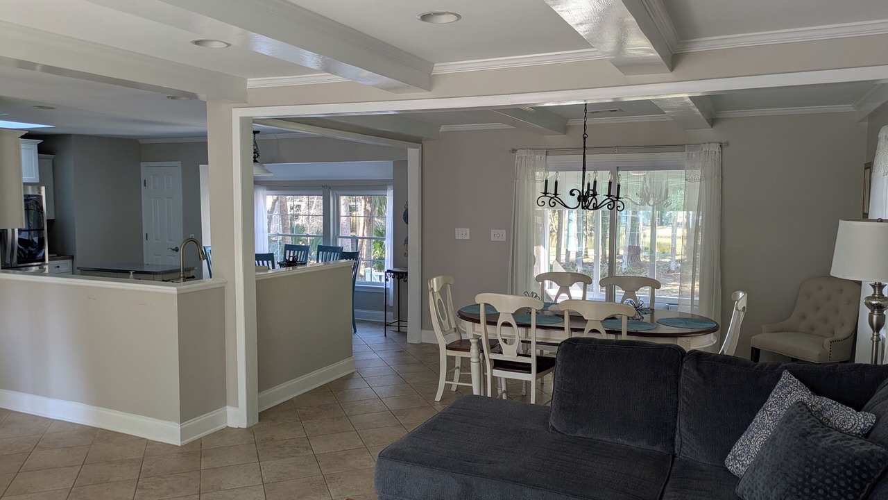 Photo of Livingroom in Blue Heron Lake
