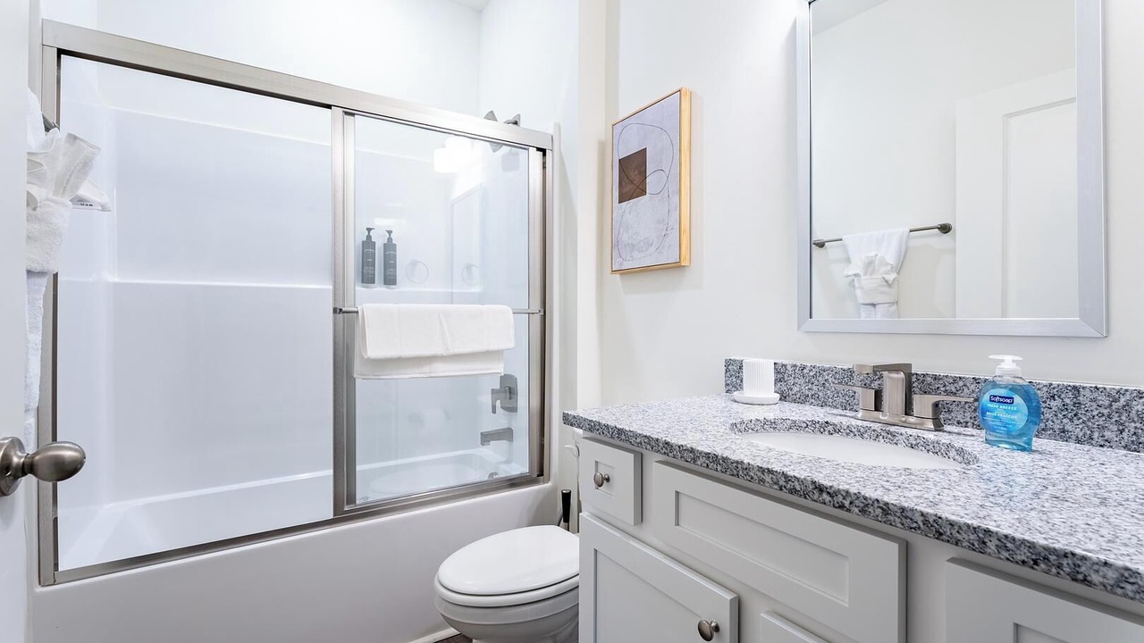 Photo of Bathroom in Port Wentworth