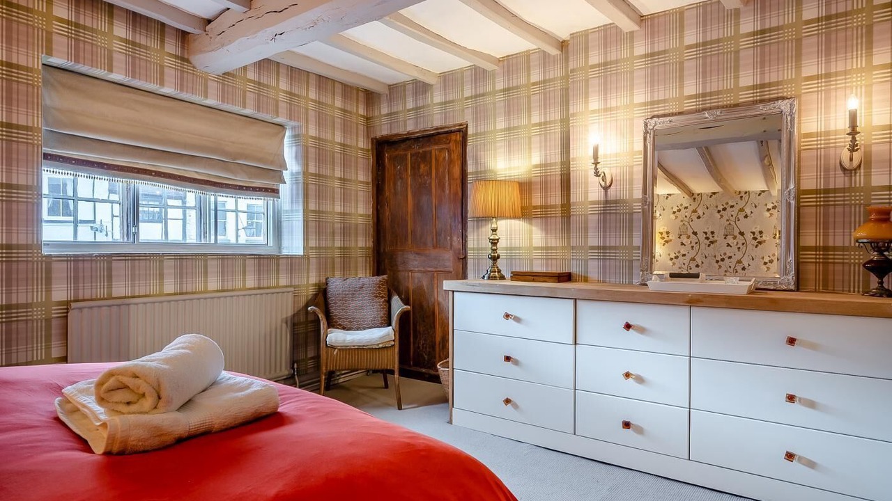 Photo of Bedroom in Alcester