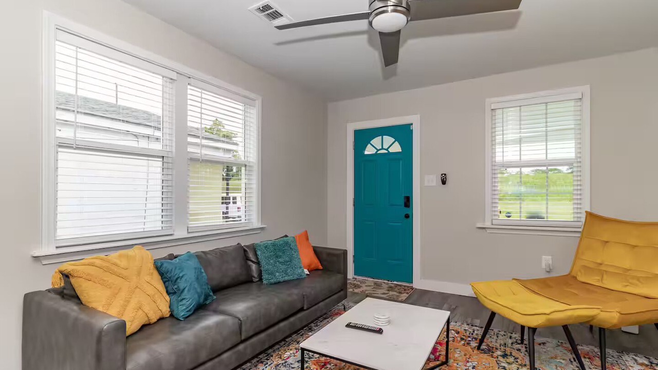 Photo of Livingroom in Olde Town Augusta