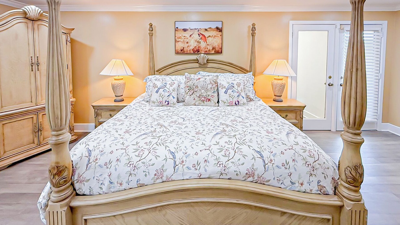 Photo of Bedroom in Leland