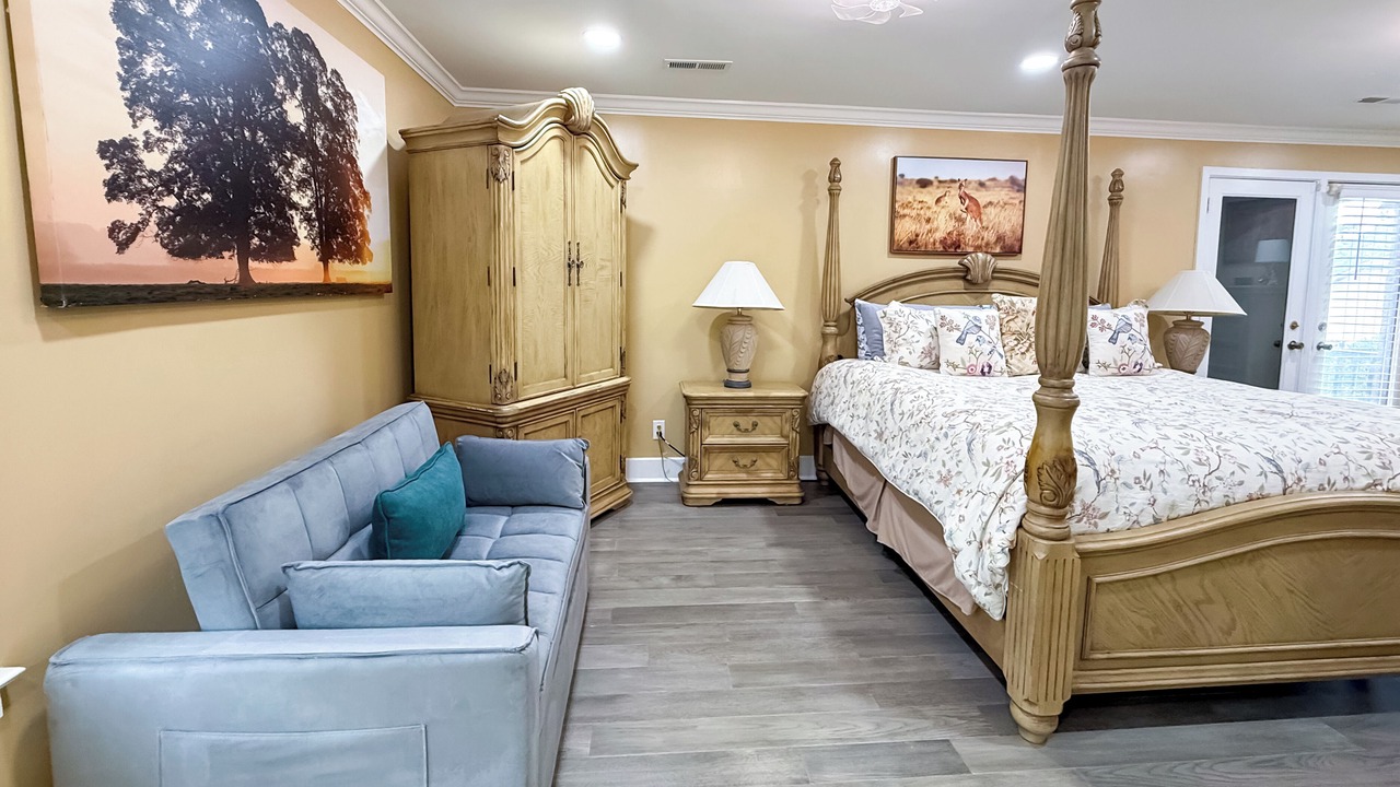 Photo of Bedroom in Leland