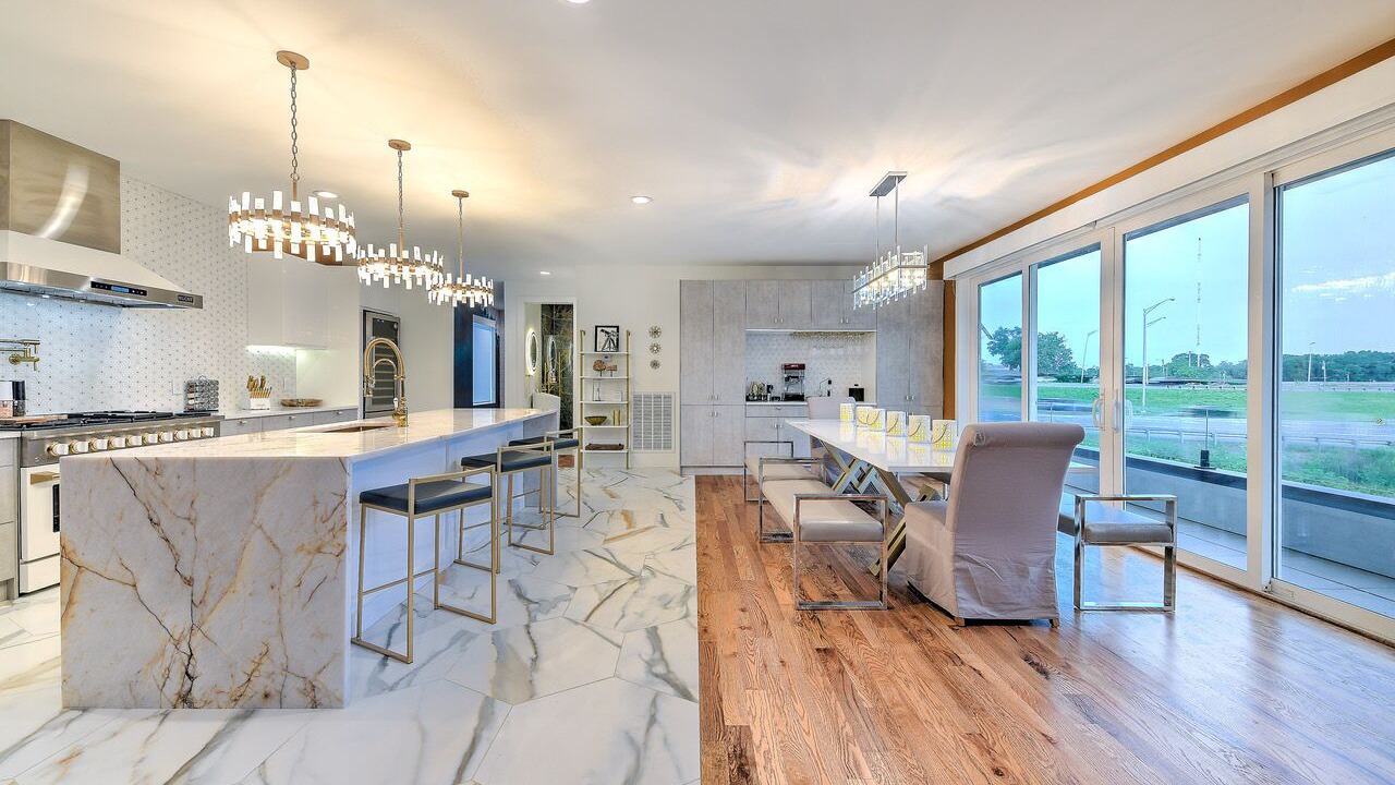Photo of Kitchen in Talbot's Corner