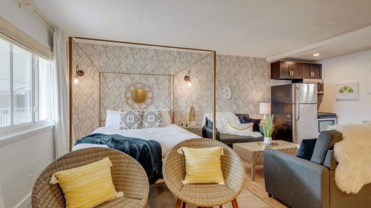 Photo of Bedroom in Melrose