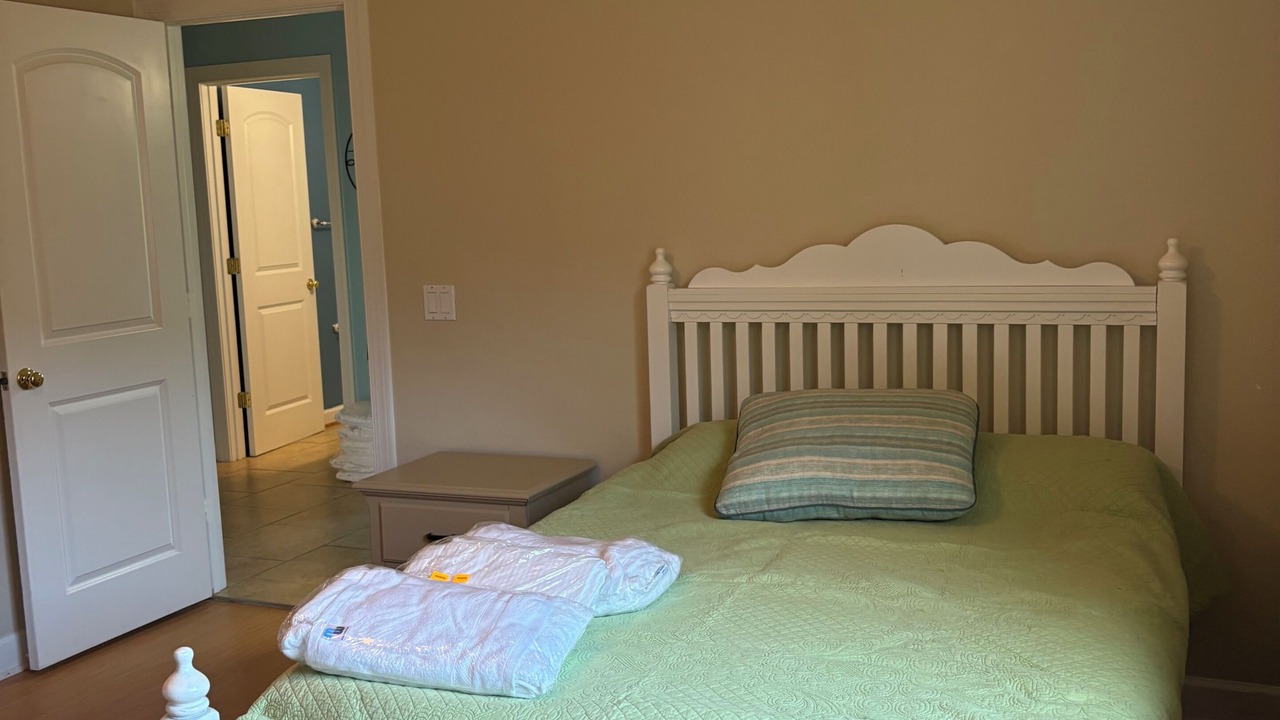 Photo of Bedroom in Carova Beach