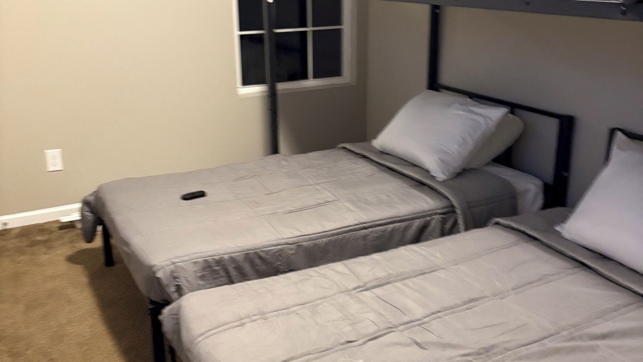 Photo of Bedroom in Hollywood