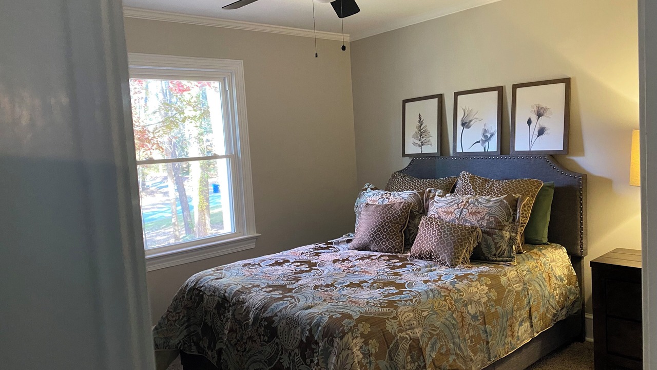 Photo of Bedroom in Brookhaven