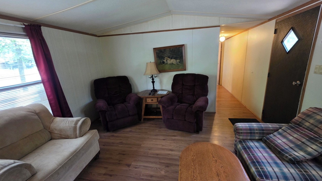 Photo of Livingroom in New Concord