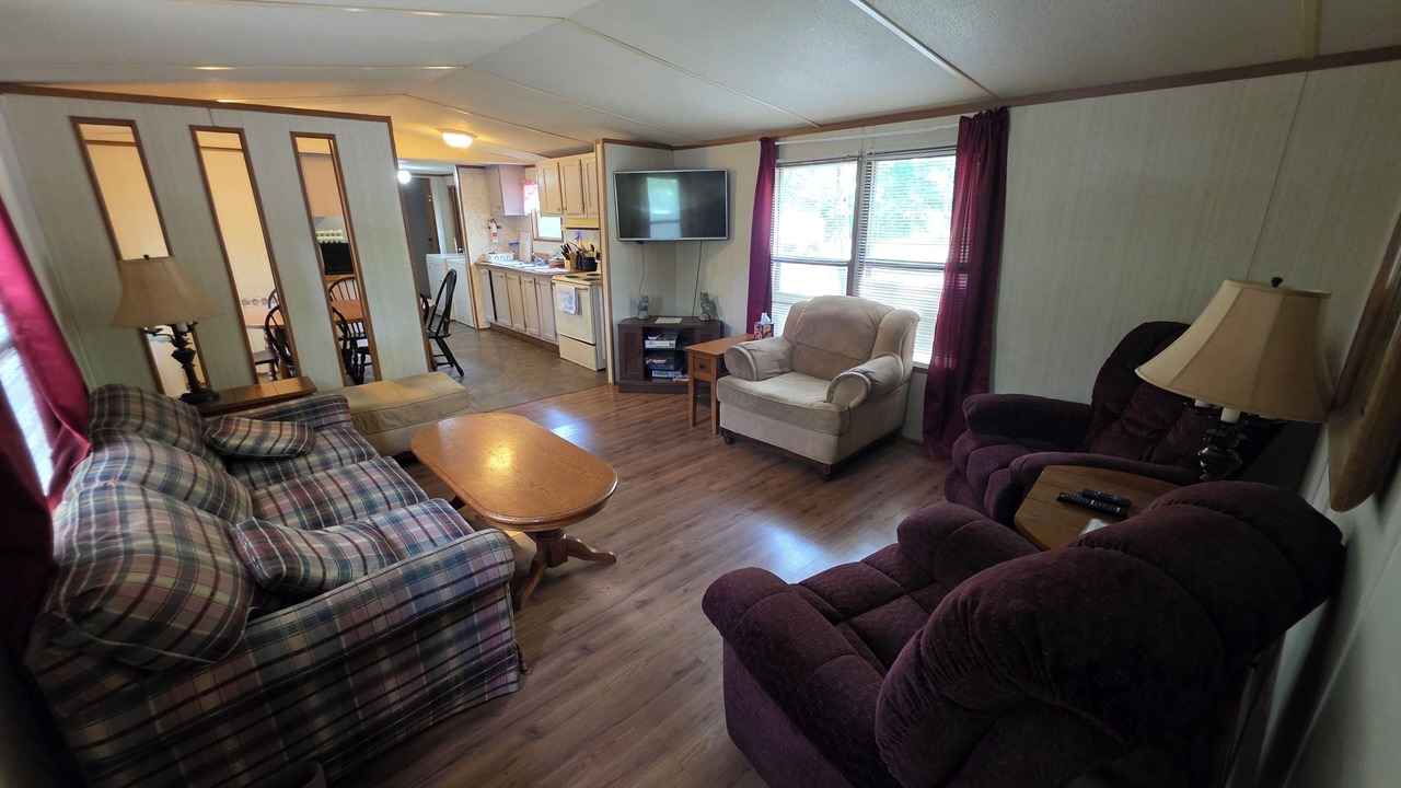 Photo of Livingroom in New Concord