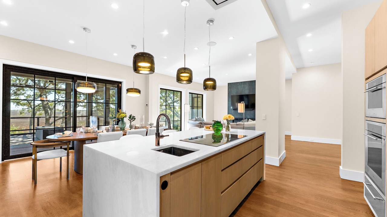 Photo of Kitchen in Vanderhorst Plantation