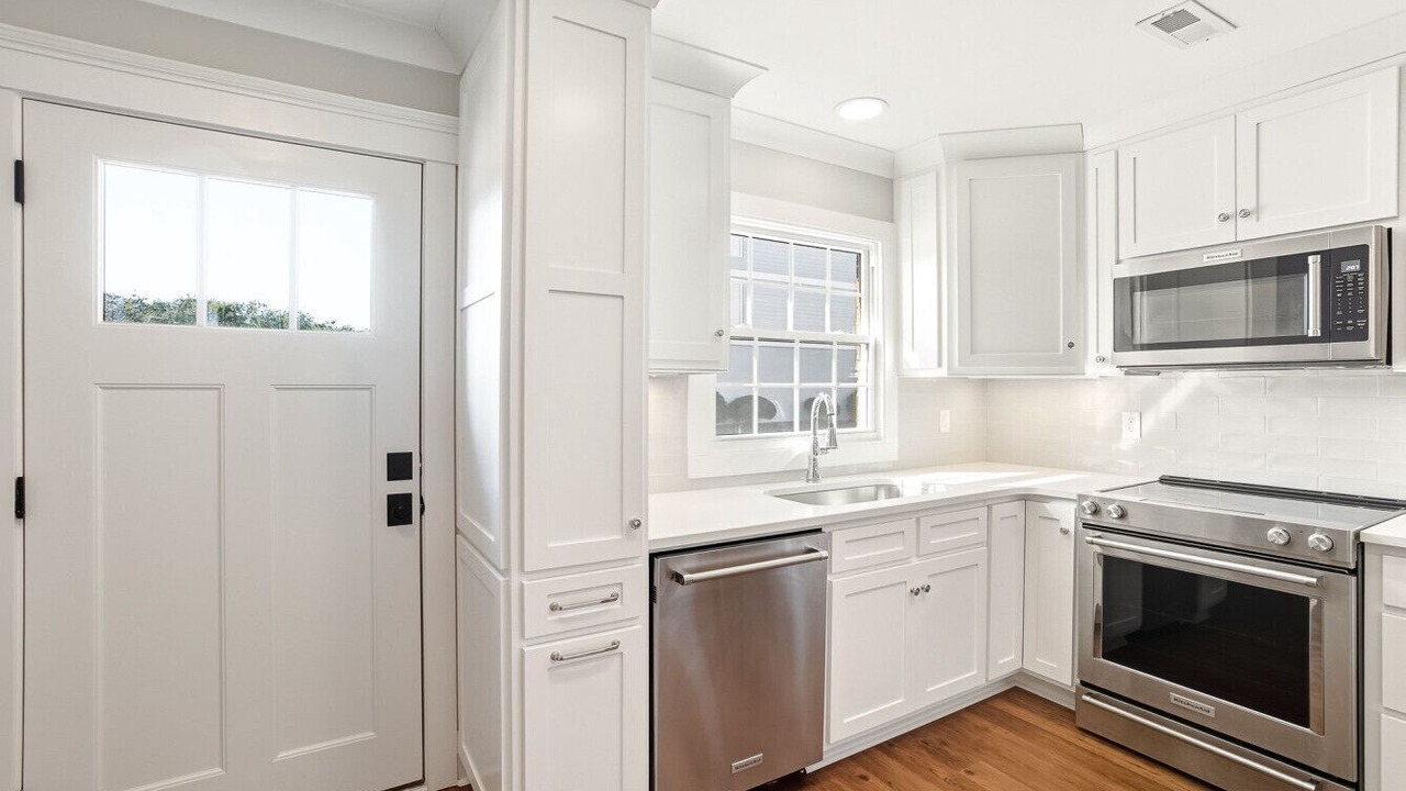Photo of Kitchen in Pine Knoll Shores