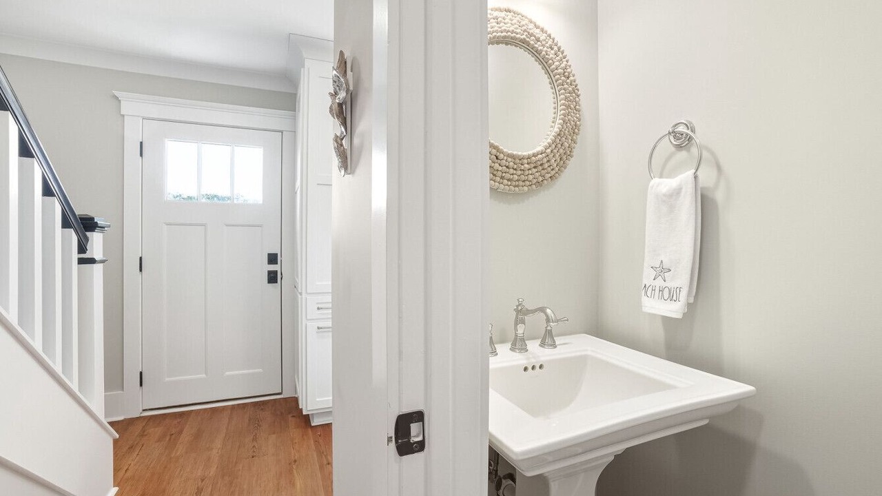 Photo of Bathroom in Pine Knoll Shores