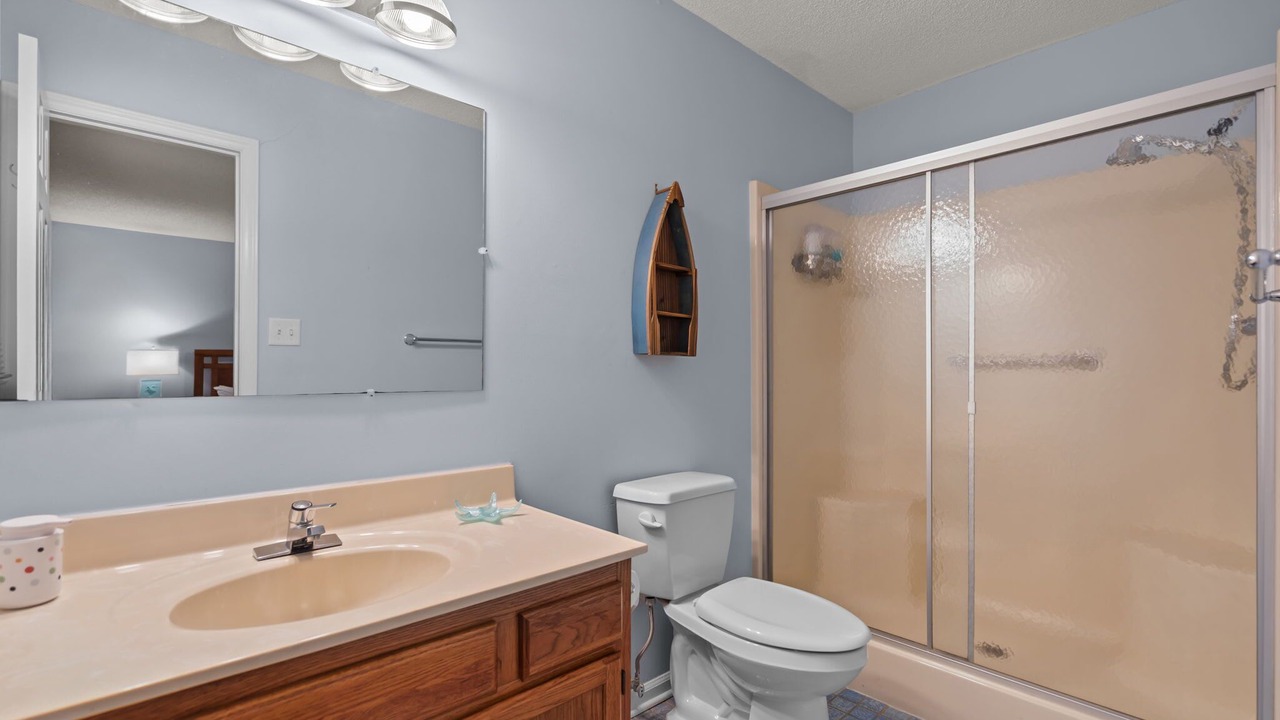Photo of Bathroom in Tranquil Harbour
