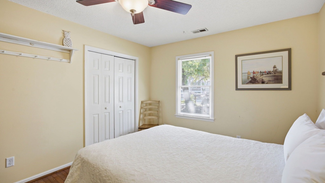 Photo of Bedroom in Tranquil Harbour