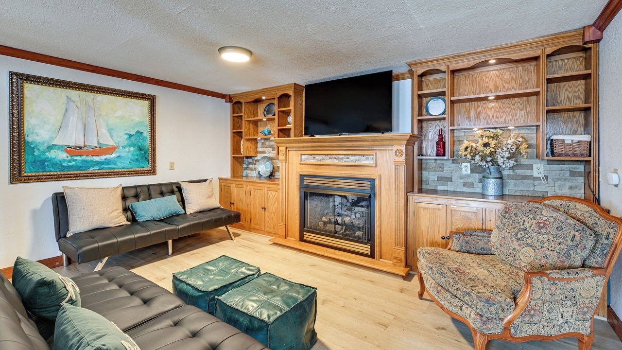 Photo of Livingroom in Southmont
