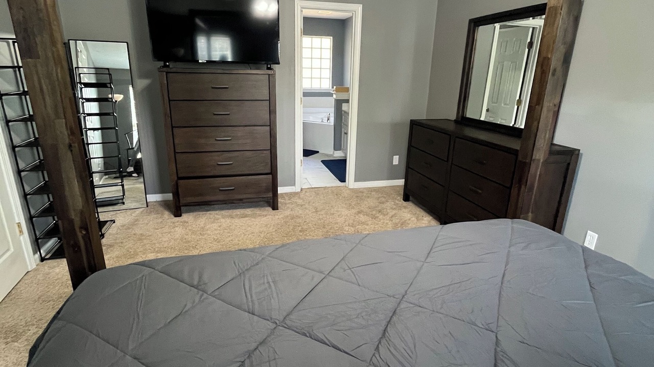 Photo of Bedroom in Warrenville